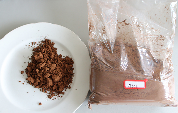 Обычный натуральный какао -порошок